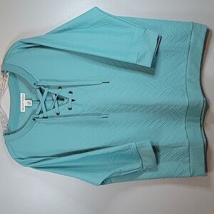 New York Laundry Turquoise Knit womens lightweight Top - Size Large